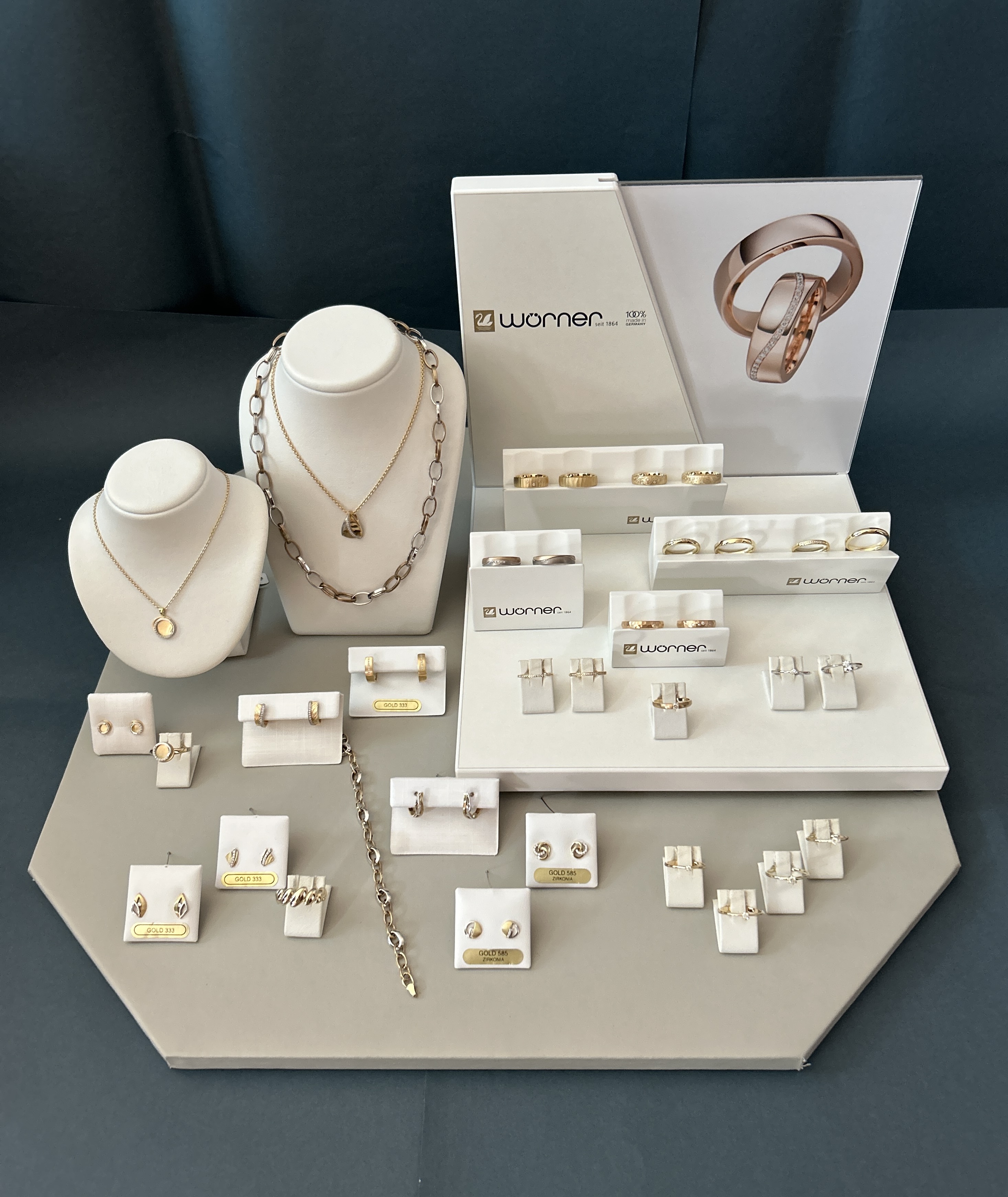 dd3d320e-b772-43af-bdc4-0ae5227047dd_1_201_a